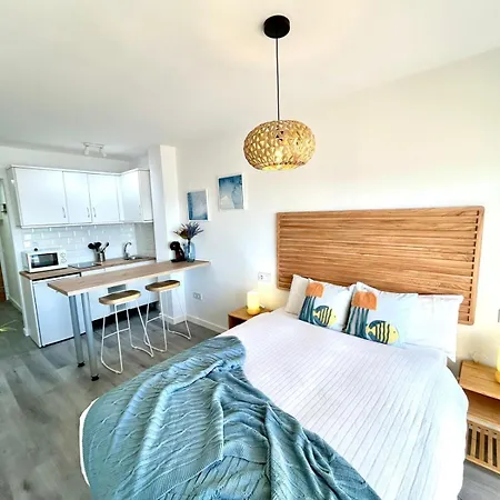 Stella Maris - Amazing Frontal Sea Views With Pool & Terrace By 10tosea