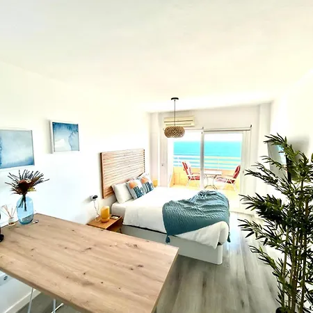 Stella Maris - Amazing Frontal Sea Views With Pool & Terrace By 10tosea Apartament